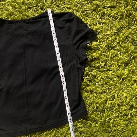 NWOT PRAYING POLICE TSHIRT - Picture 8 of 11